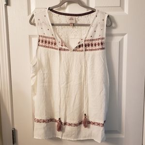 Knox Rose 🌹 Target Top